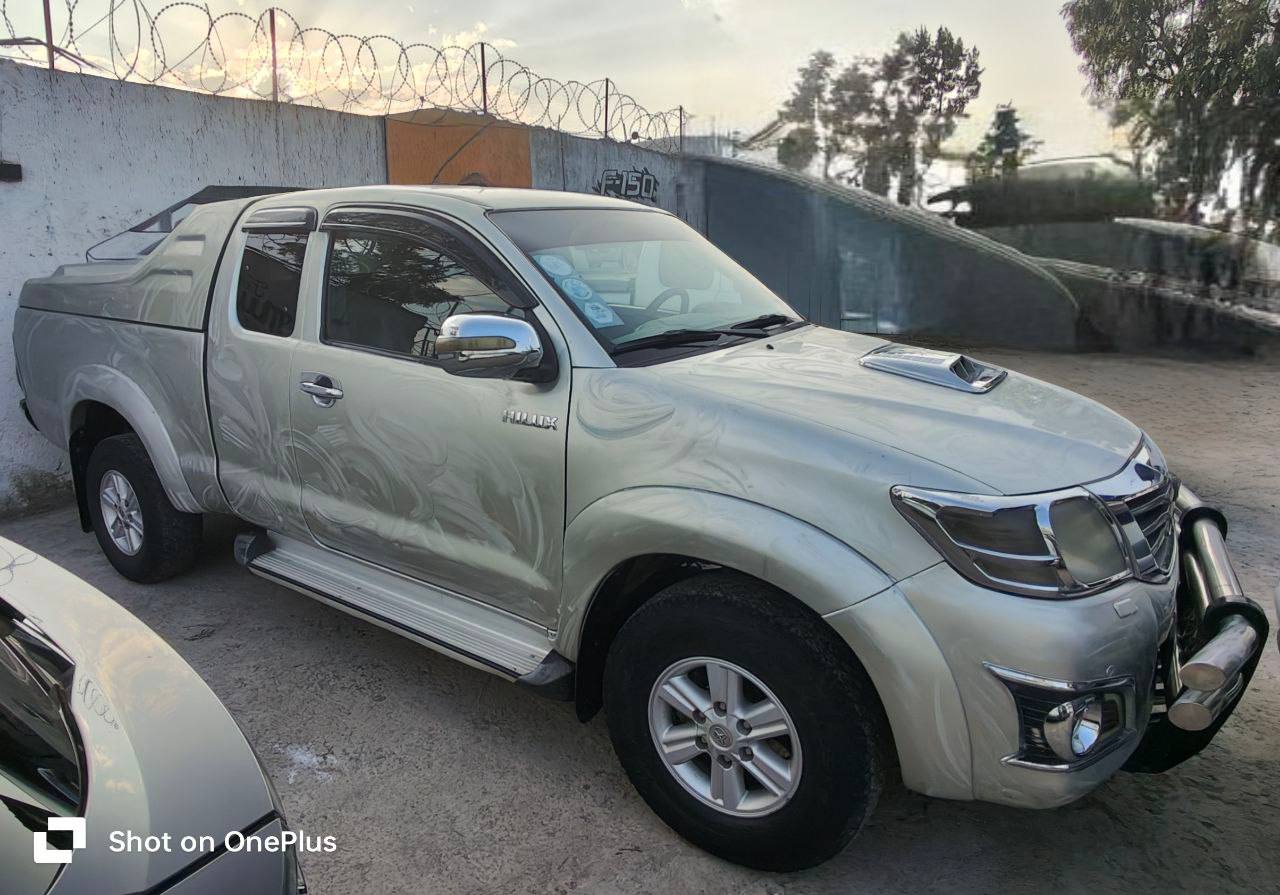 2012 Model-Toyota Hilux Extra Cab