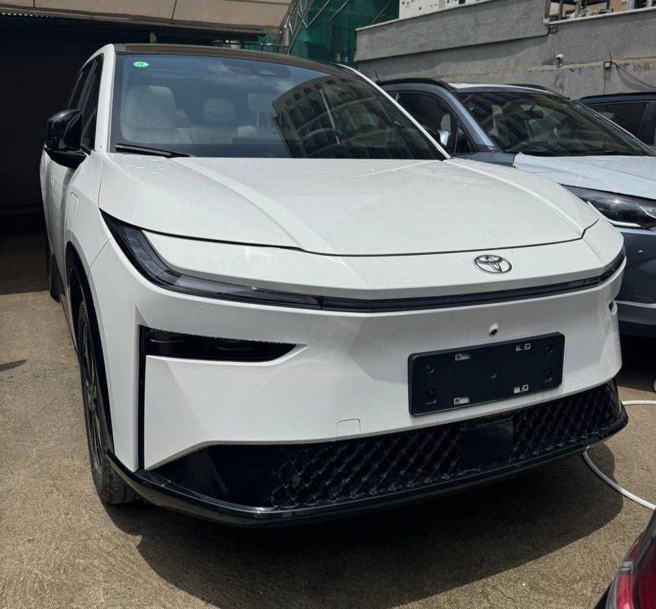 2025 Model-Toyota BZ3X – 610