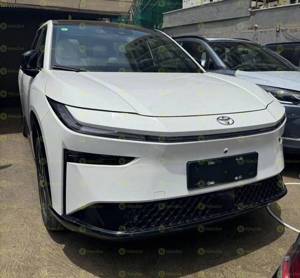 2025 Model-Toyota BZ3X – 610