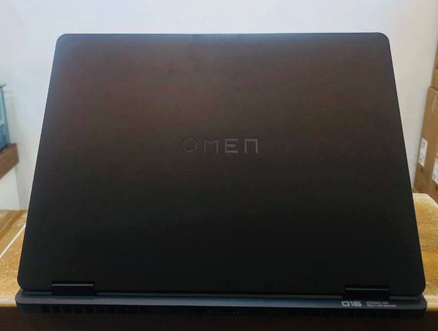 HP Omen 16 Intel core i7-14700HX Gaming Laptop