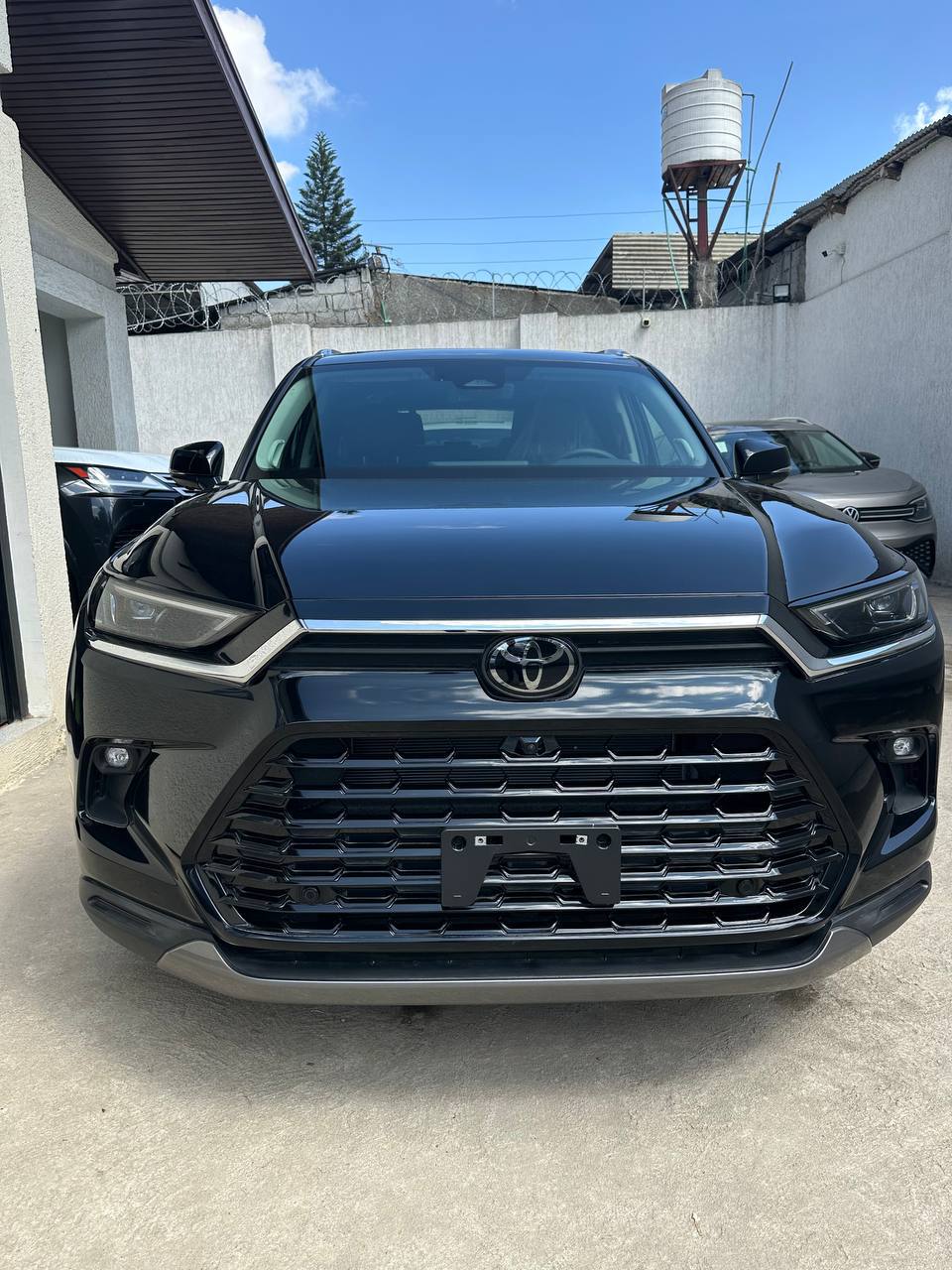 2025-Toyota Highlander Hybrid