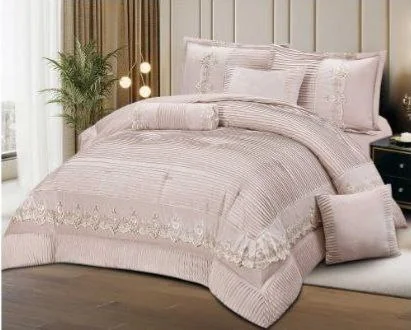 7 Pcs Comforter Set
