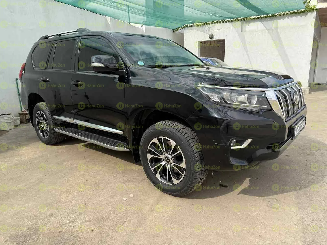 2020 Model-Toyota Landcruiser Prado