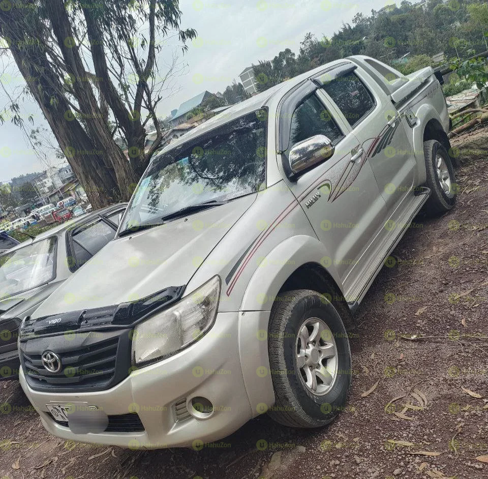 2012 Model-Toyota Hilux