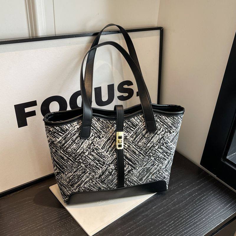 Large Capacity Canvas Shoulder Women's Bag