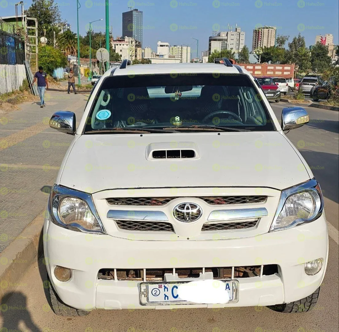 2008 Model-Toyota Hilux Extra Cup