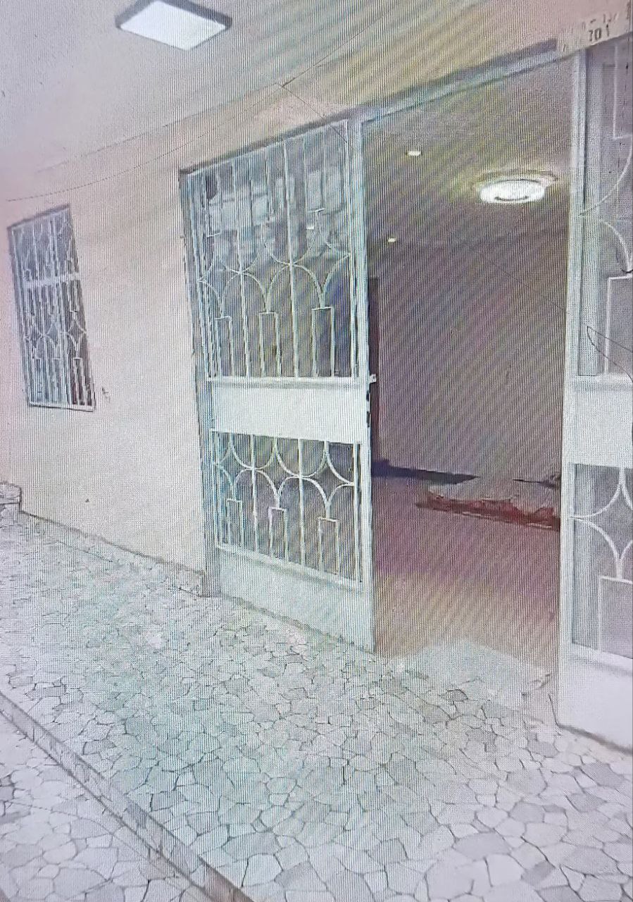 127 ካሬ የሚሸጥ ቤት በመገናኛ