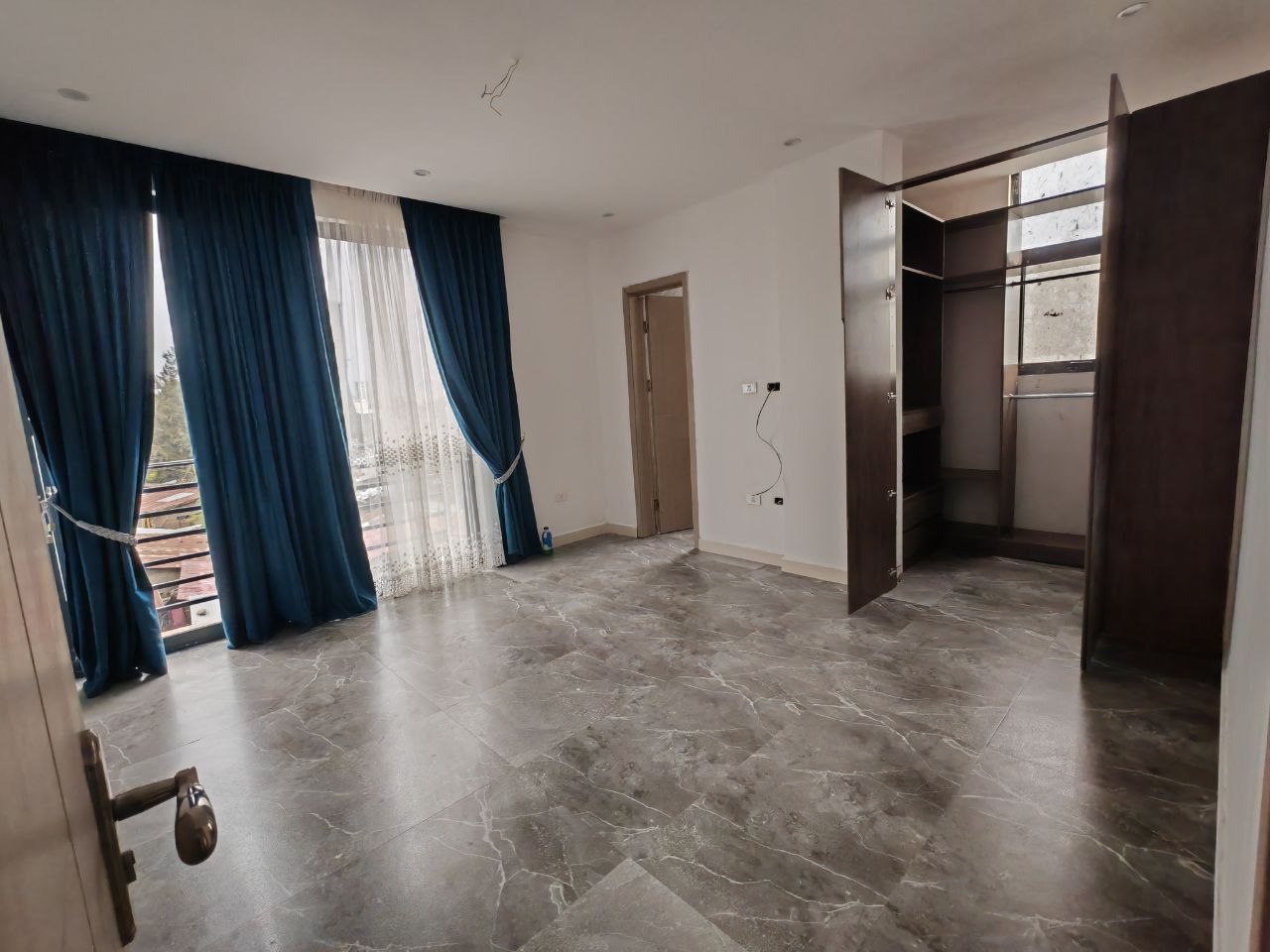 118 ካሬ የሚሸጥ አፓርትመንት በ22 ሲግናል