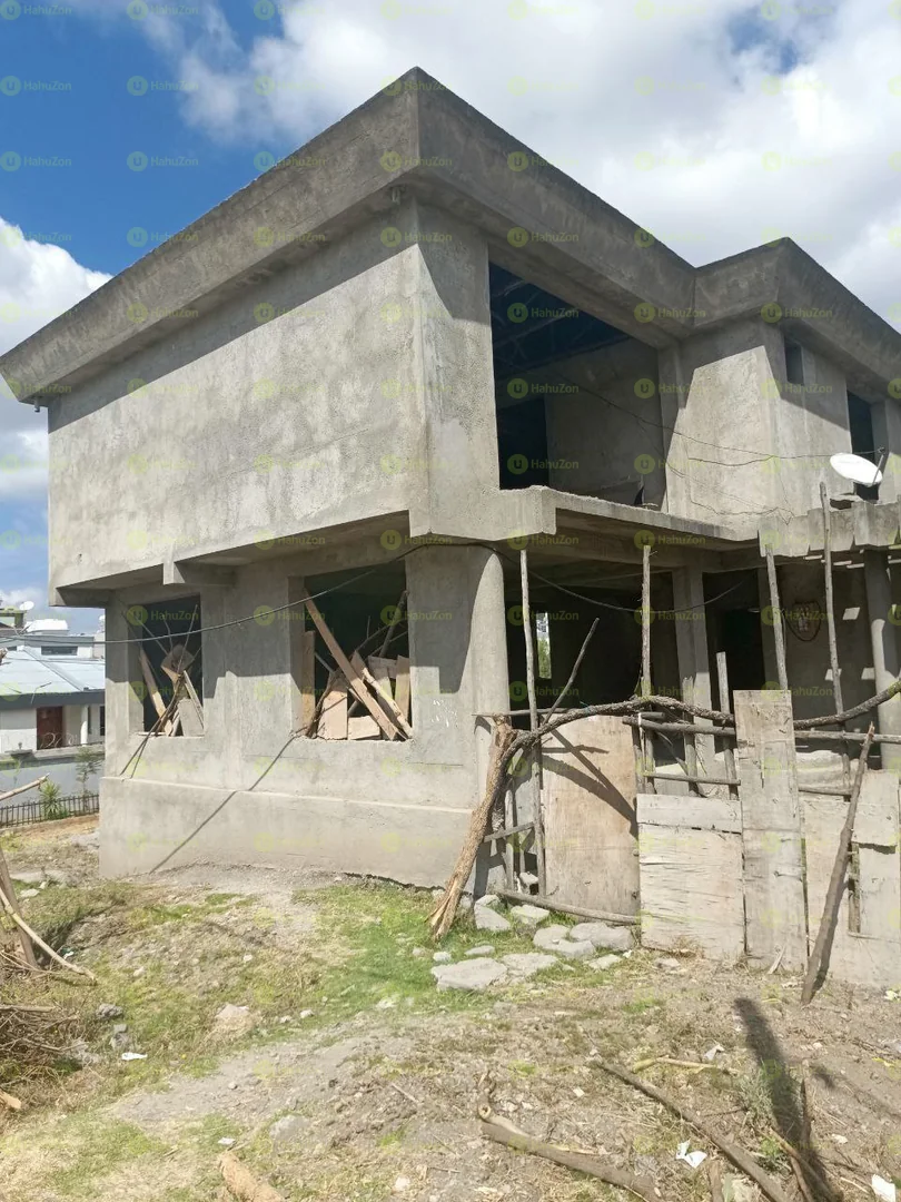 250 ካሬ የሚሸጥ G+2 ቤት በአያት