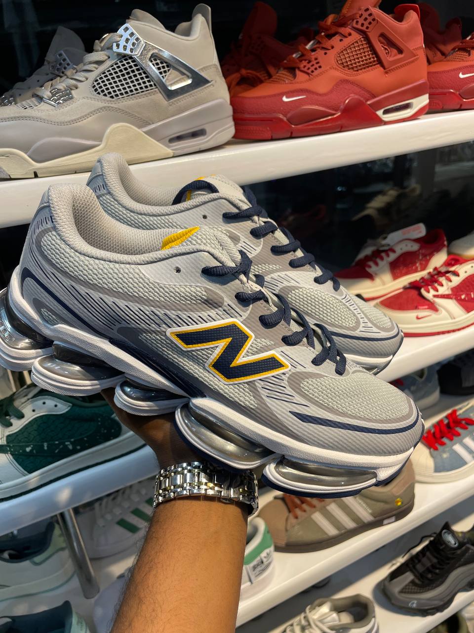 New Balance 2000 Men's Shoes