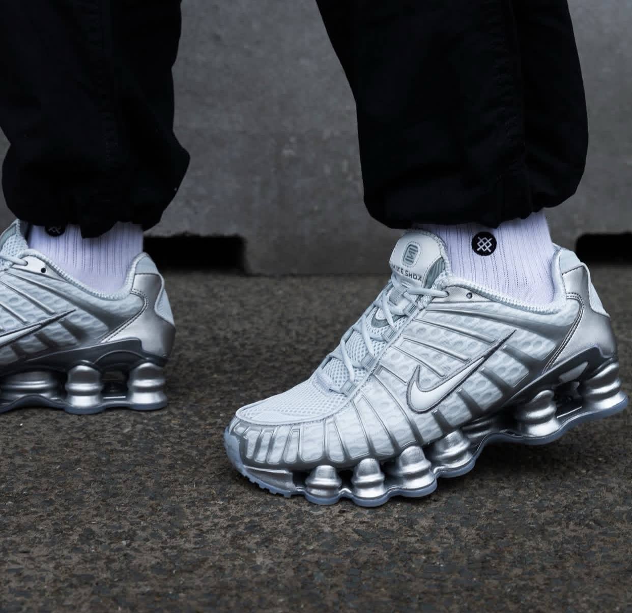 Nike Shox TL Men's Shoes