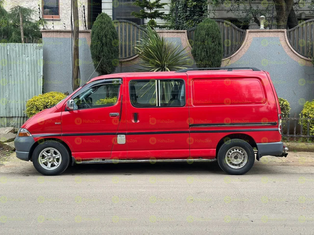 2006 Model-Toyota Dolphin