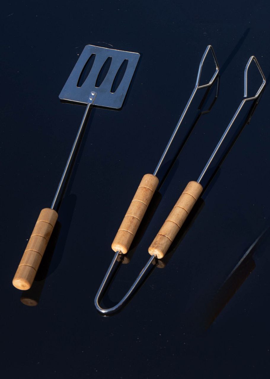 2 Pcs BBQ Tool Set With Wooden Handles