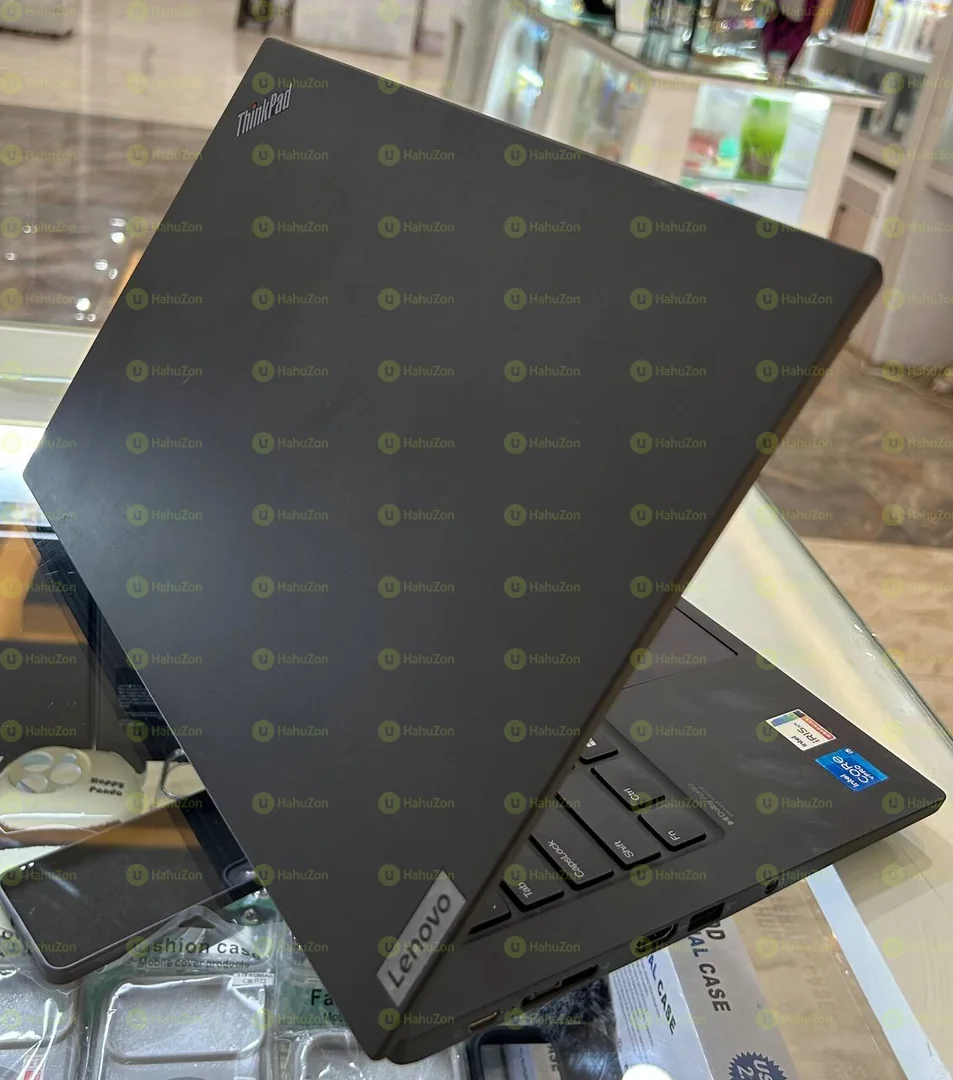 Lenovo T14s  11th Gen Intel Core i5-1135G7 Laptop