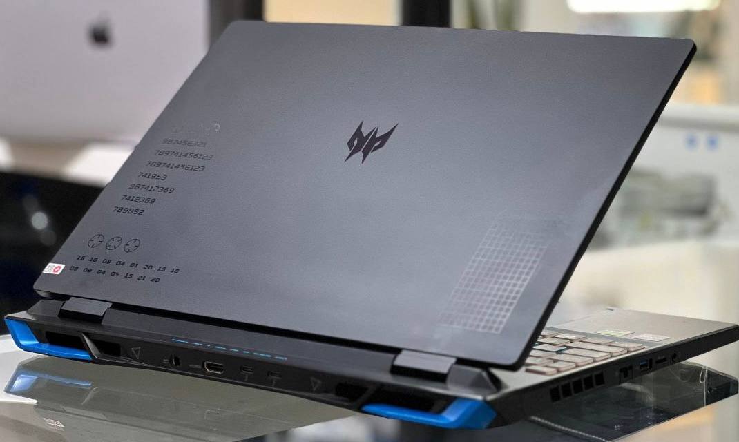 Acer Predator HeliosIntel Core i9 13th Gen 16 Gaming Laptop