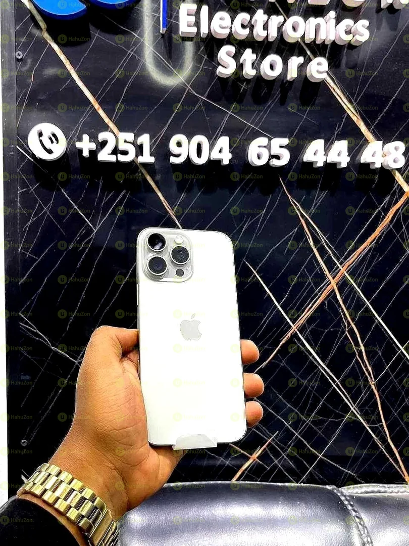 iPhone Apple 16 Pro Max