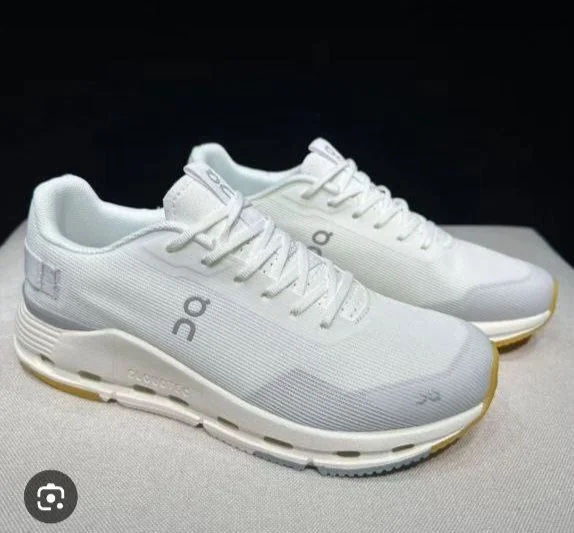 On Cloud Men's Shoes