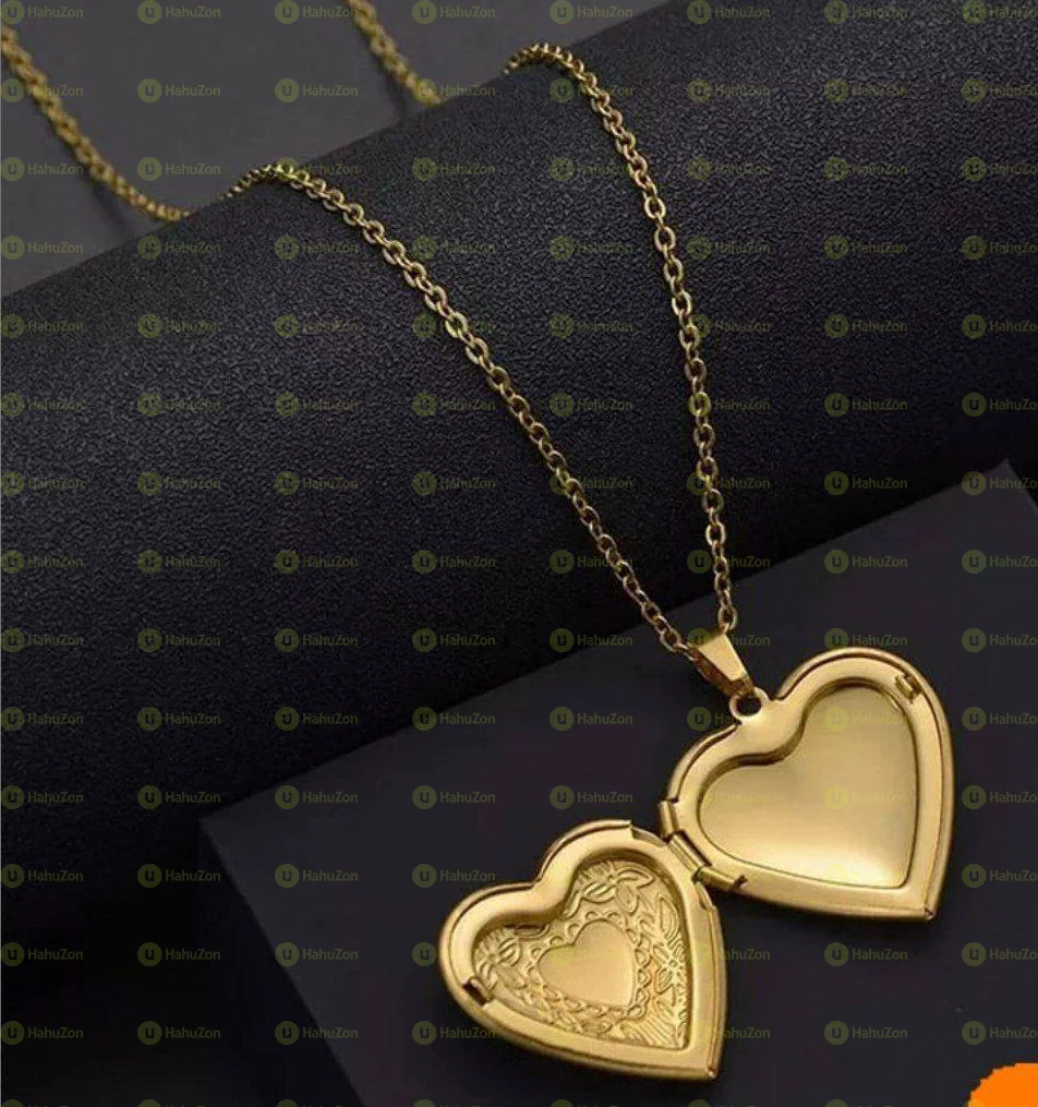 Women's Photo Locket Necklace