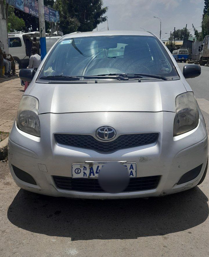 2008 Model-Toyota Yaris Compact
