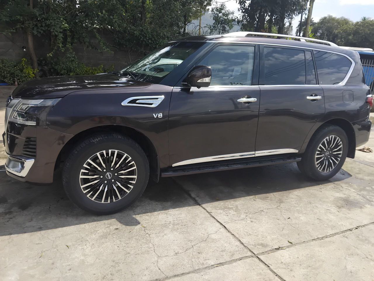 2017 Model-Nissan Patrol