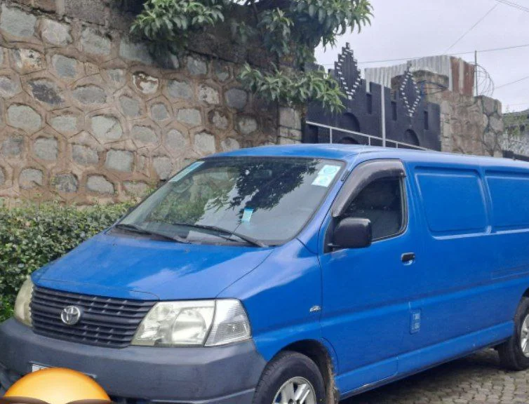 2007 Model-Toyota Hiace