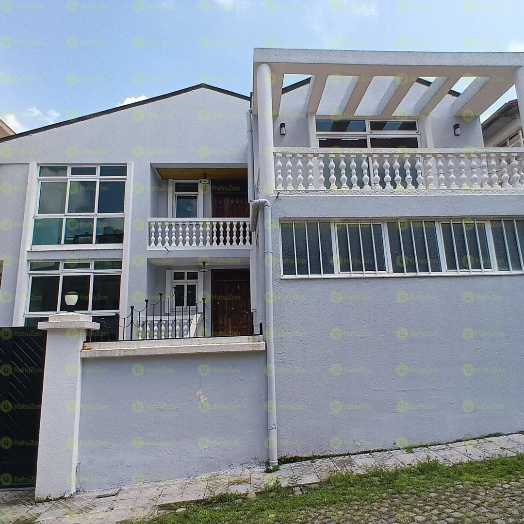 175 ካሬ የሚሸጥ G+2ቤት በሴኤምሲ