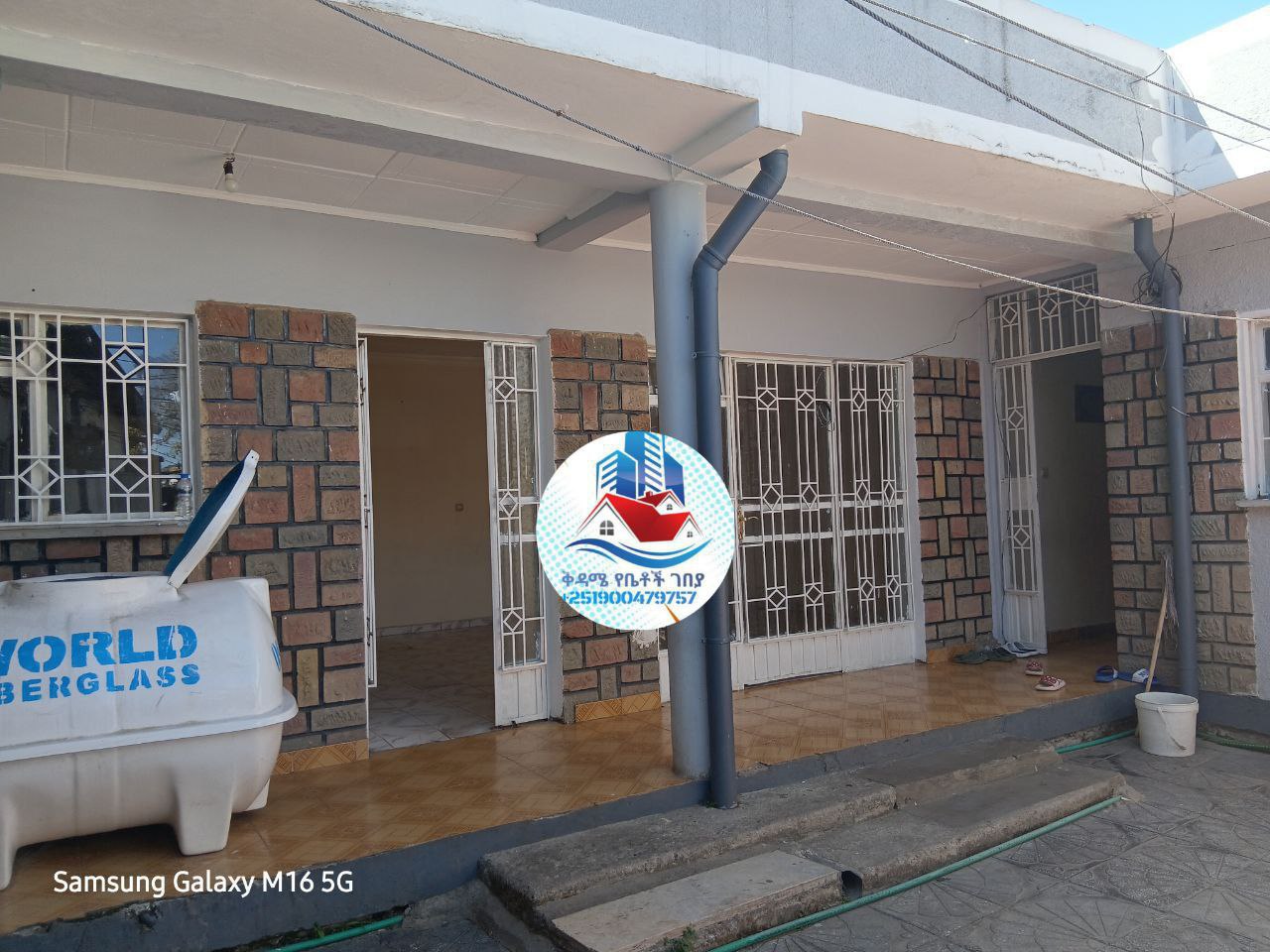 220 ካሬ የሚሸጥ ቤት በሲኤምሲ ሚካኤል