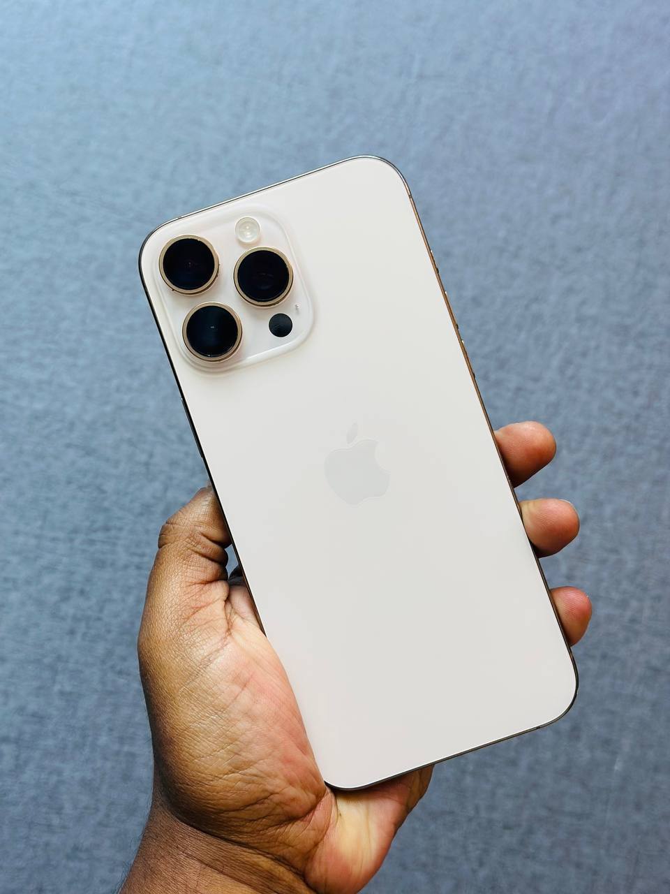 iPhone Apple 16 Pro Max