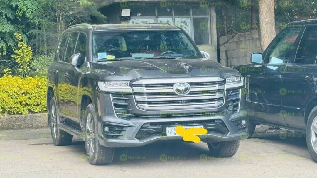 2022 Model-Toyota Land Cruiser  VXR