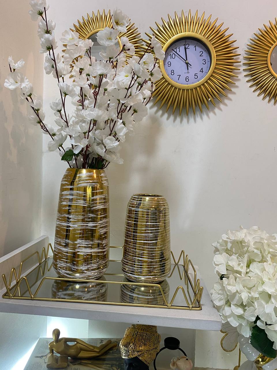 Set of 2 Golden Vase and Flower