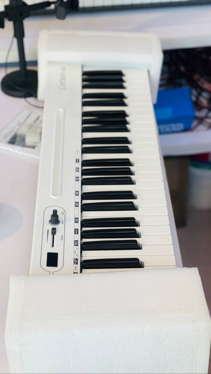 Carbon 49 Keys Midi Keyboard
