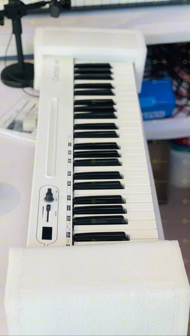 Carbon 49 Keys Midi Keyboard