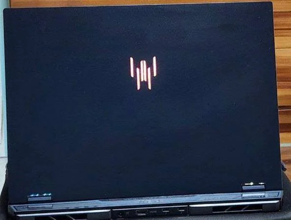 Acer Predator Helion NEO16 Core i9 Gaming Laptop