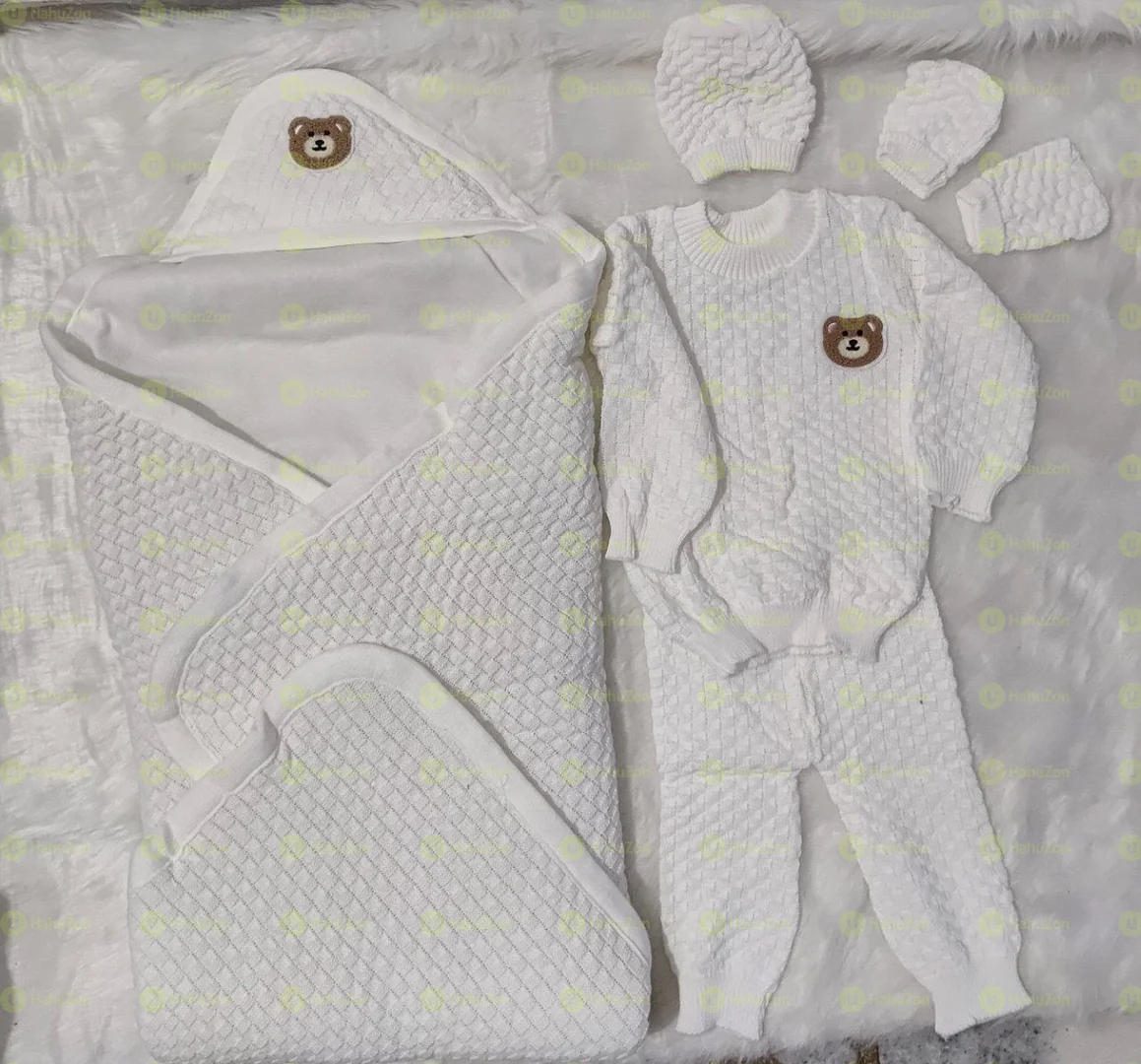 5pcs Set White Cloth With Hooded Blanket