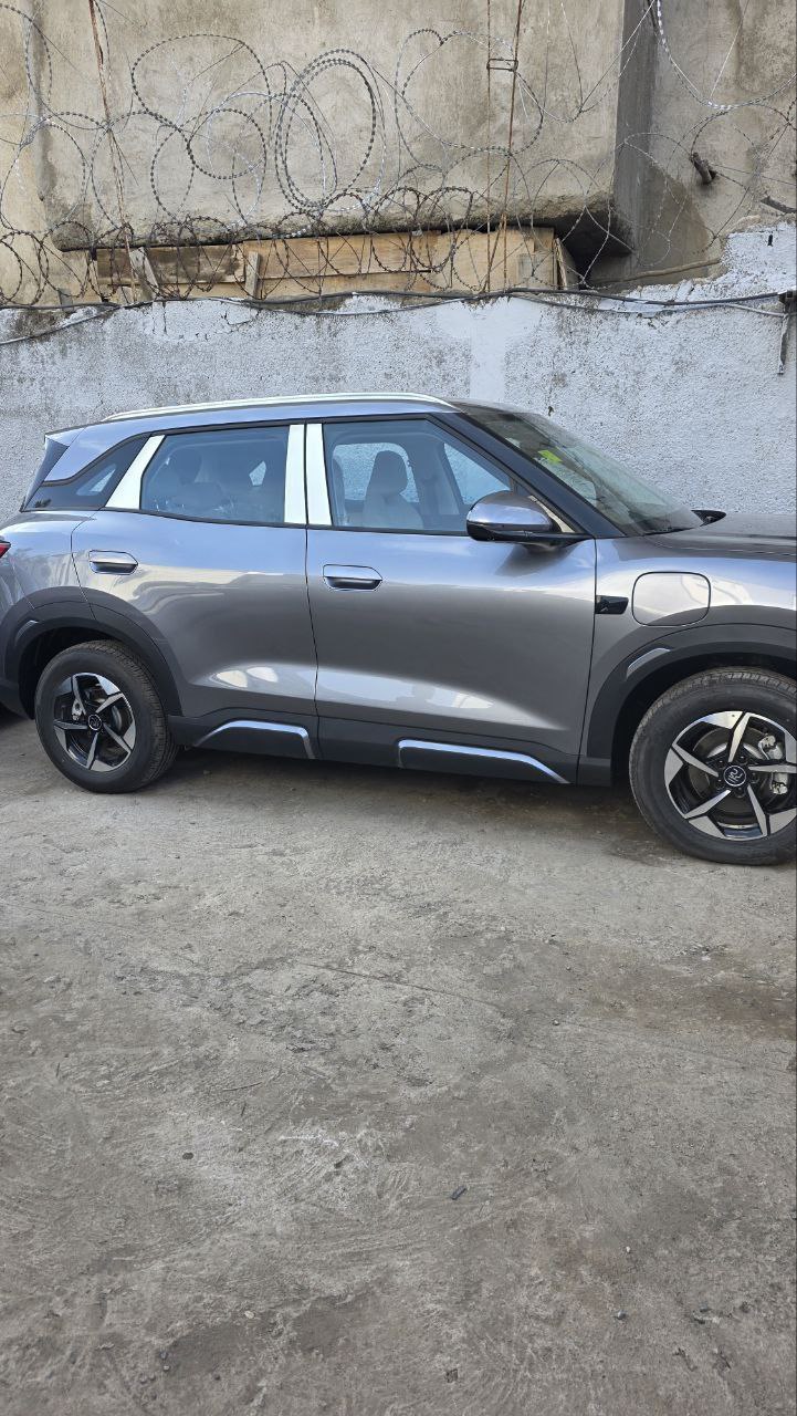 2025 Model-BYD Yuan Up