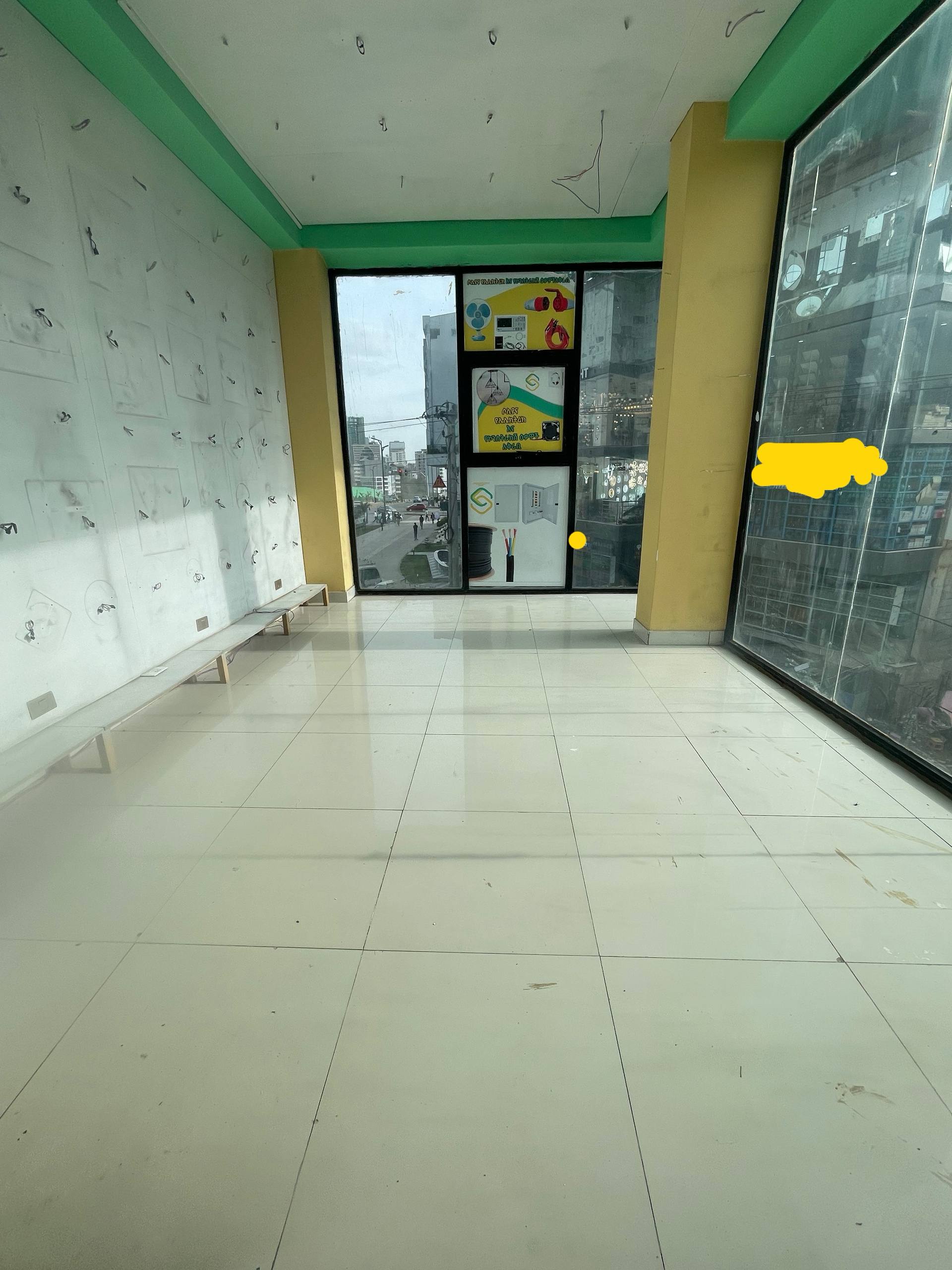 20 ካሬ የሚከራይ ሱቅ በኡራኤል