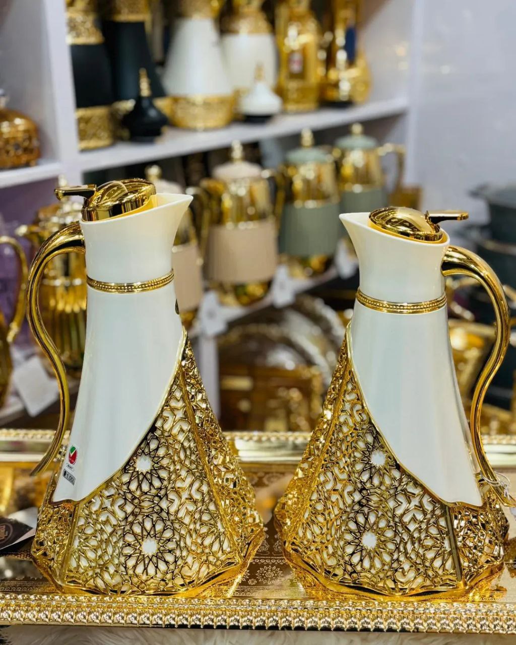 ጥራት ያለው ባለ 2 ሴት ፔርሙዝ