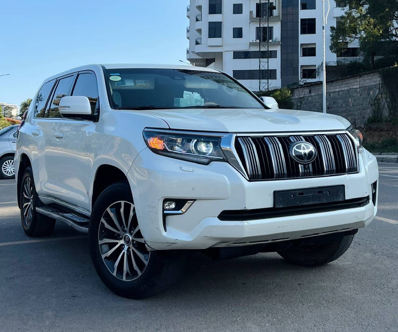 2020 Model-Toyota Land Cruiser Prado