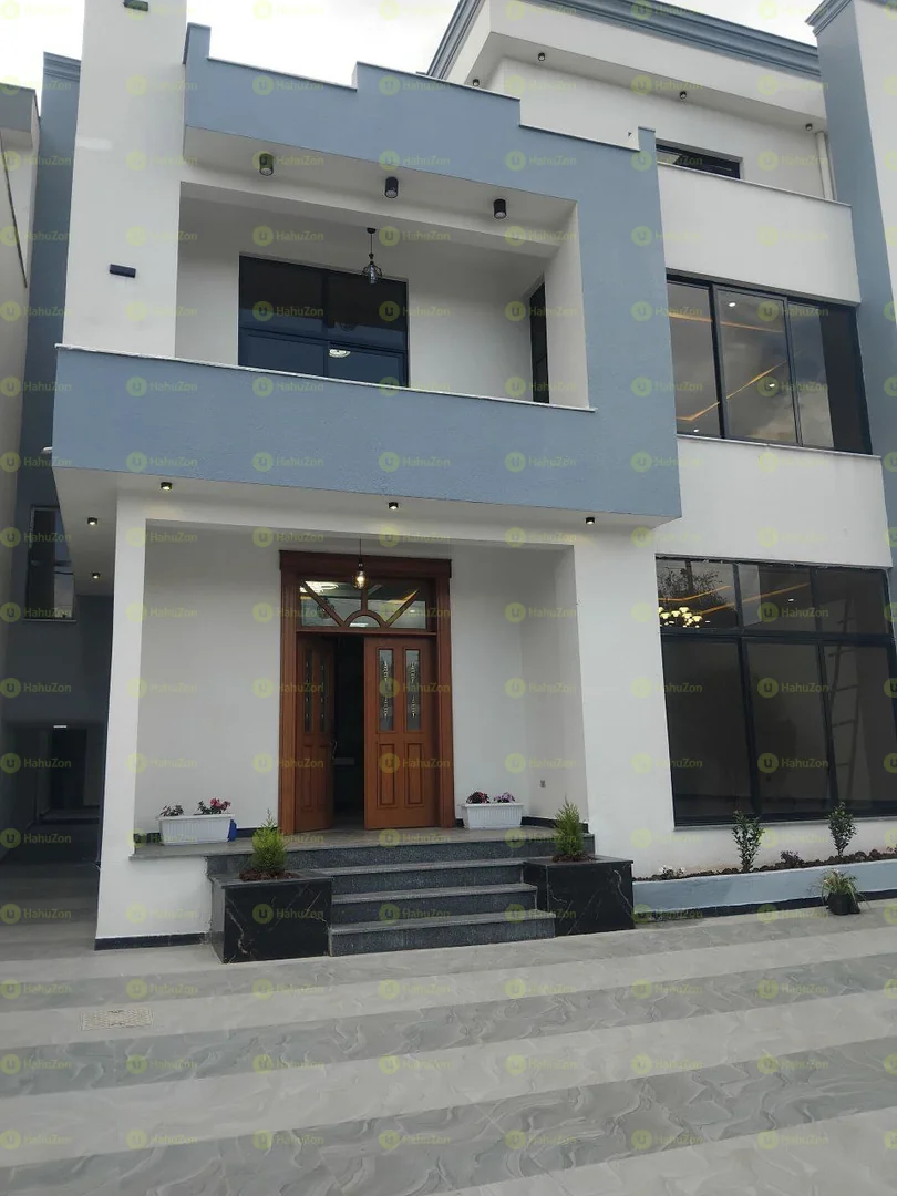 325 ካሬ የሚሸጥ G+2 ቤት በሳሊተ ምህረት