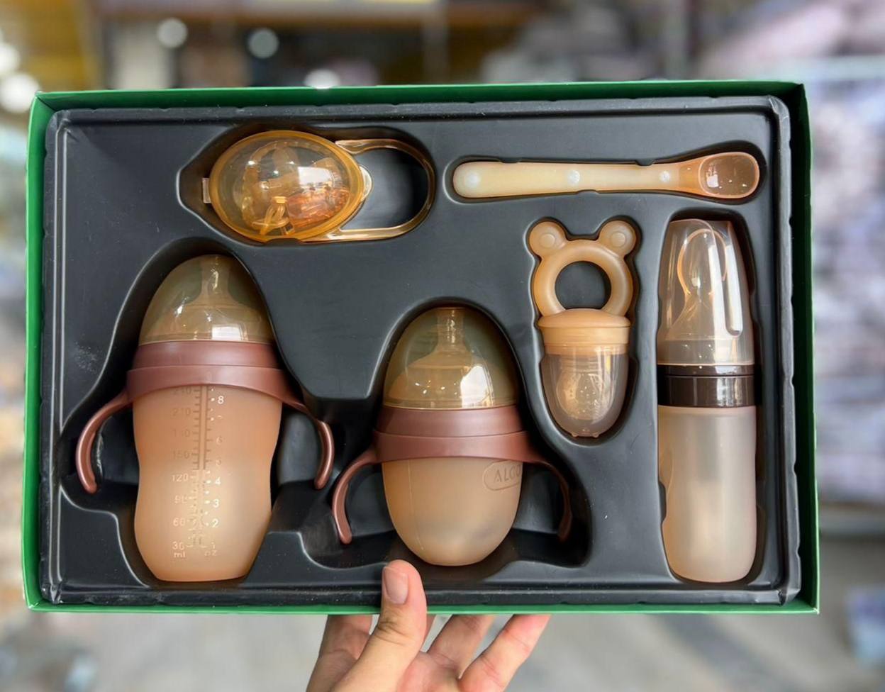 6 በ 1 የሲልከን መመገቢያ እና ጡጦ