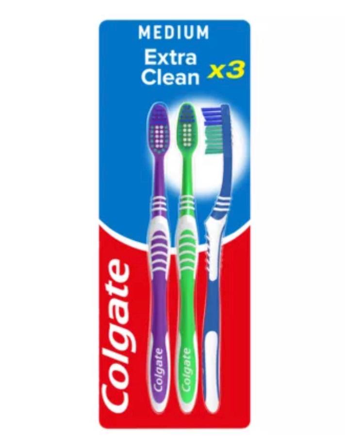 Colgate Extra Clean Medium Toothbrush x3