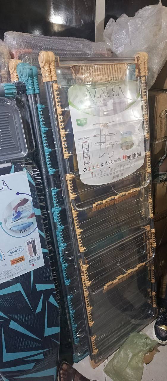 ወፍራሙ የቱርክ የልብስ ማስጫ