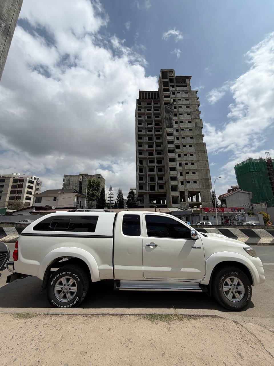 2013 Model-Toyota Hilux Extra Cab