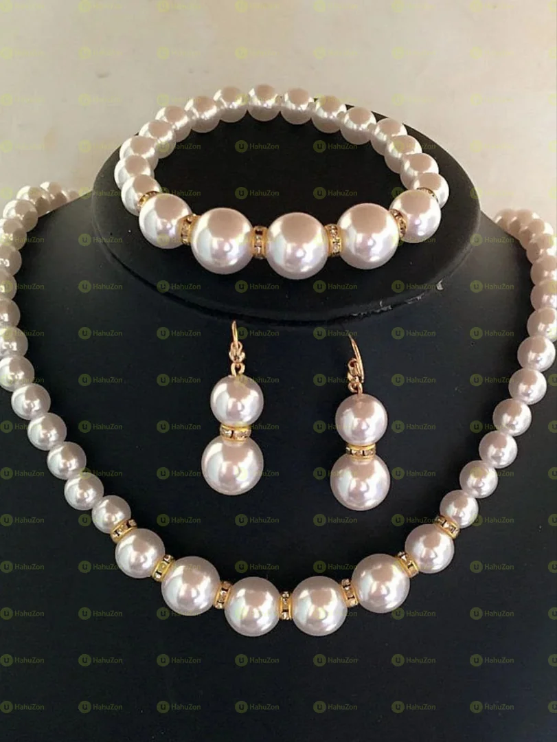 Pearl Jewellery Set