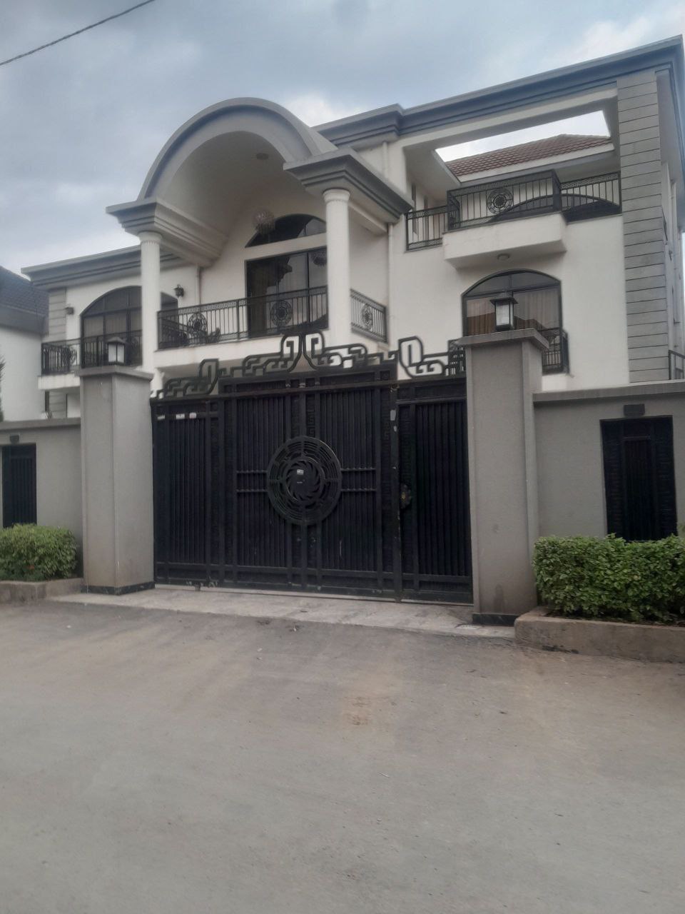 500 ካሬ የሚሸጥ ቤት በአያት