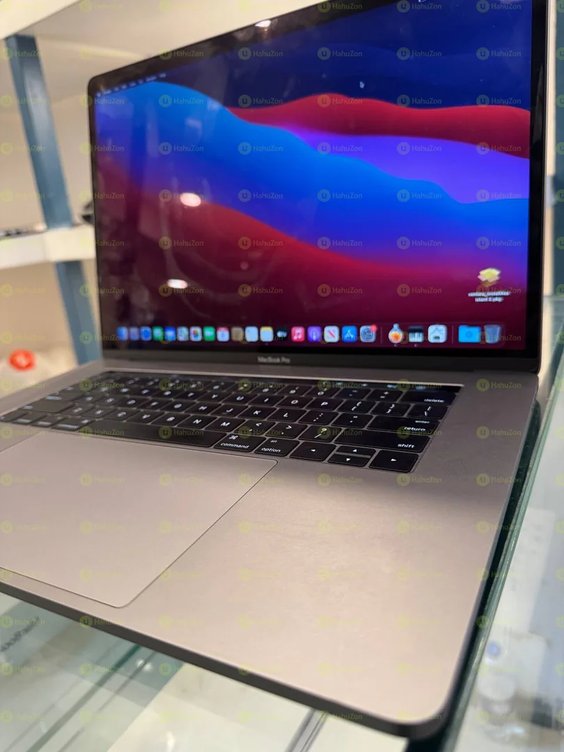 Apple Macbook Pro 2016 Laptop