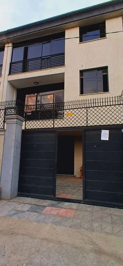 140 ካሬ የሚሸጥ G+2 ቤት በጣፎ አካባቢ