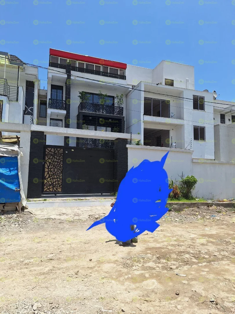 220 ካሬ የሚሸጥ ጂ+1 ቤት በፊጋ አካባቢ