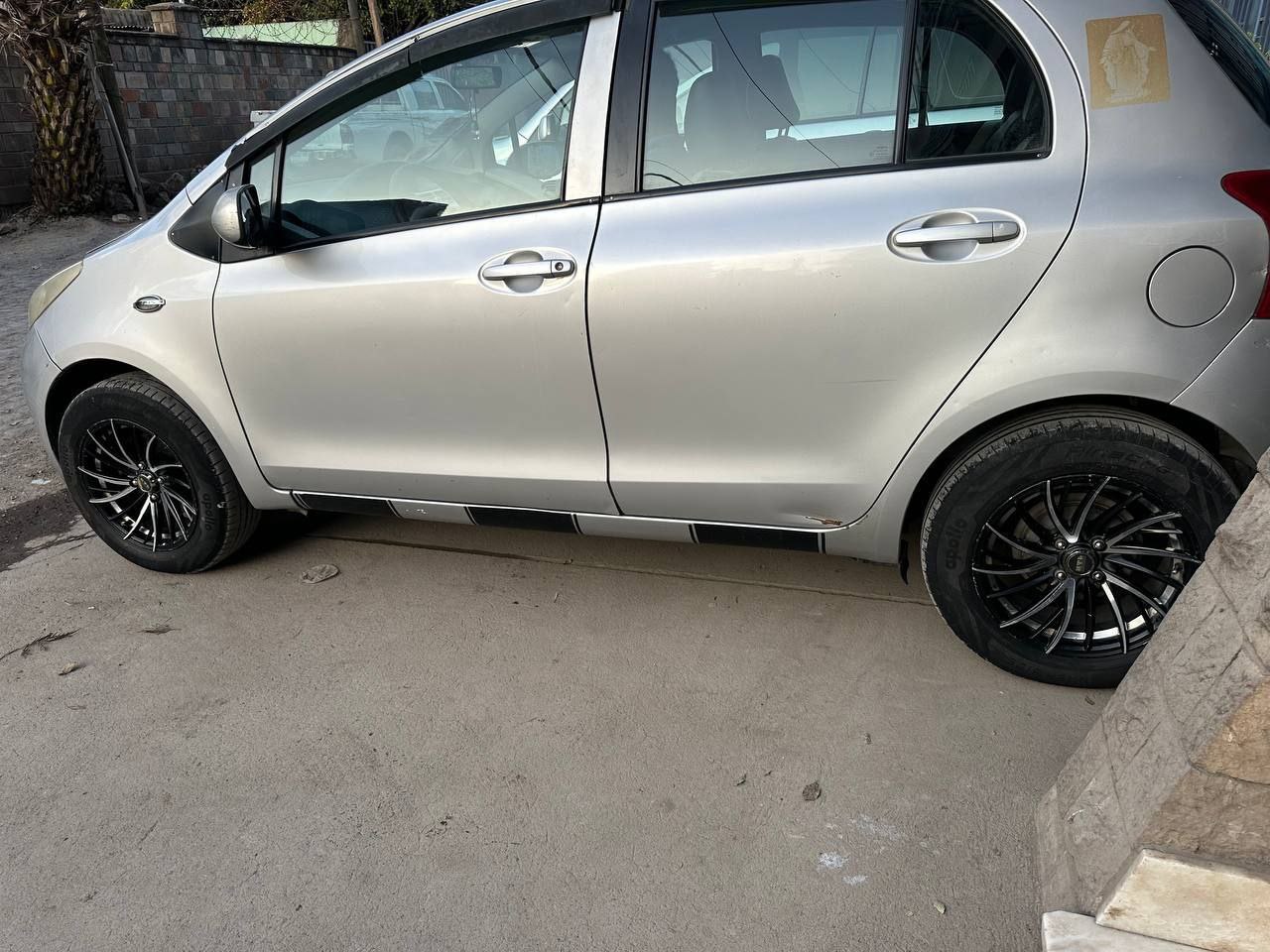 2006 Model-Toyota Yaris