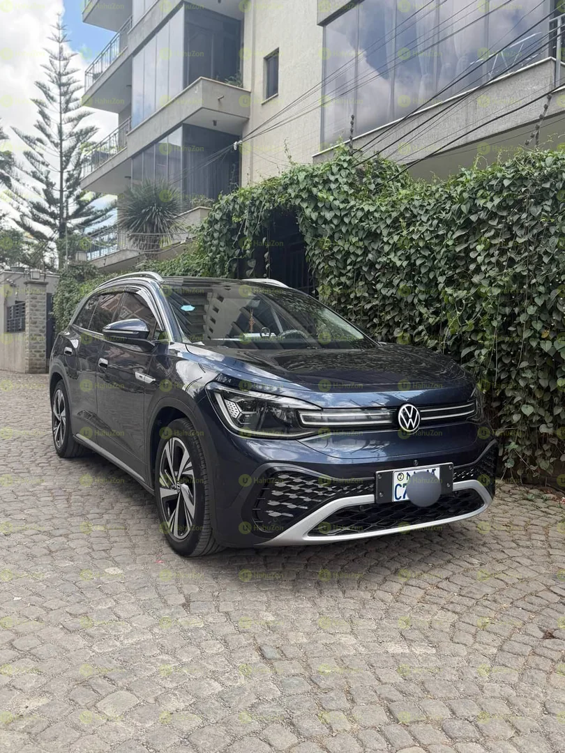 2022 Model-Volkswagen ID.6 Crozz Pro